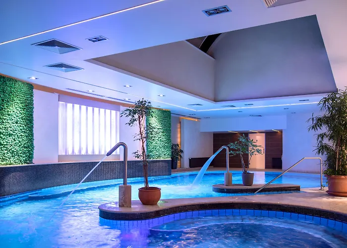 Palace Hotel 4*